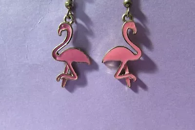 VINTAGE 1 1/2  Long Hot Pink Flamingo Metal Dangle Pierced Earrings • $6.99