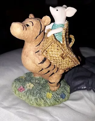 Classic Pooh Border Fine Arts Tigger Carrying  Piglet In Picnic  Basket  A3939 • $16.15