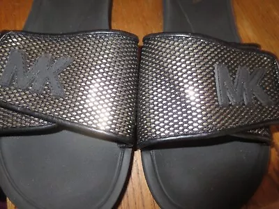 Michael Kors Slide Sandal • $12.99