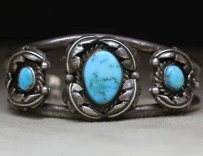 Vintage Native American Navajo Turquoise Sterling Silver Cuff Bracelet • $269.10