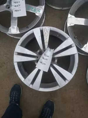 Wheel 17x8 Alloy 10 Spoke Xi AWD 43mm Offset Fits 08-10 BMW 528i 615905 • $132.99