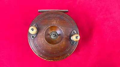 Vintage Wood  Brass Star Back Sea Fishing Reel. 5 Inch Diameter. Ratchet. • $85.91