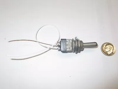 C-h (eaton) Mil-spec Toggle Switch  Dpdt None-on-(on) 8869k8 Ms21353-321 Rfe • $8.95