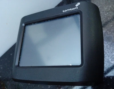 £4 • Buy TomTom One N14644 Sat Nav. SPARES OR REPAIRS