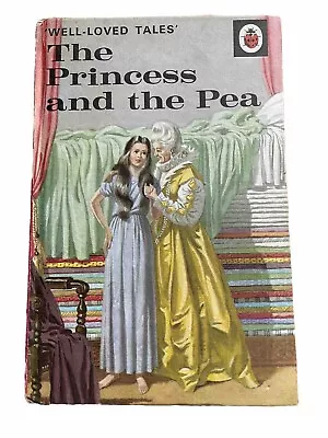 *LOVELY COPY* The Princess And The Pea Vintage Ladybird Hardback 1978 • £15