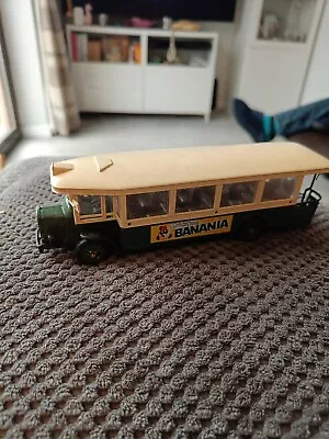 £8 • Buy Solido 1/50 Scale No. 4401 - Renault 1934 Autobus TN6C - Banania Livery
