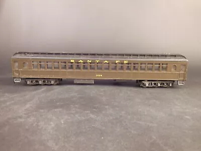 Ho Scale Santa Fe Heavyweight Coach 1464 1/2 • $34.99