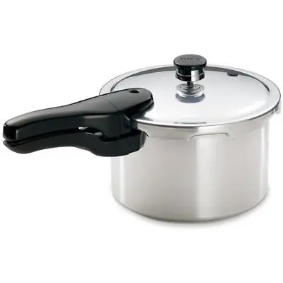 Presto 01241 4 Quart Pressure Cooker • $38.99