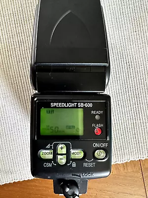 £15 • Buy Nikon SB-600 AF Speedlight Flash Gun (speedlite) All Working Nicely