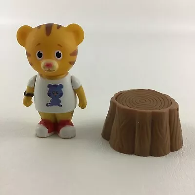 Daniel Tiger's Neighborhood Tigey Shirt Figure Spinning Tree Stump Bungalow Set • $13.16