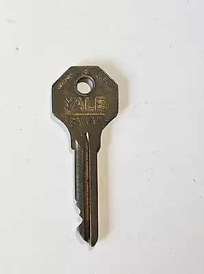 Vintage The Yale & Town MFG Co Made In USA Brass Key • $7.98