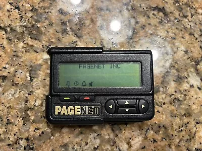 Good Condition PAGENET Pager/Beeper/Messenger - Motorola Inc. Model# P2D1918549 • $149