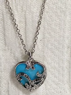 Blue Dyed Mother Of Pearl Shell Heart Silver Tone Pendant Silver Tone Necklace • $10