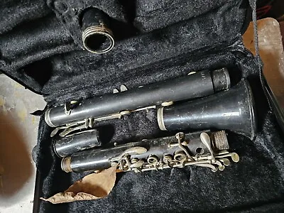 Bundy Selmer Resonite Clarinet Band Musical Instrument W/ Hard Case • $49.97