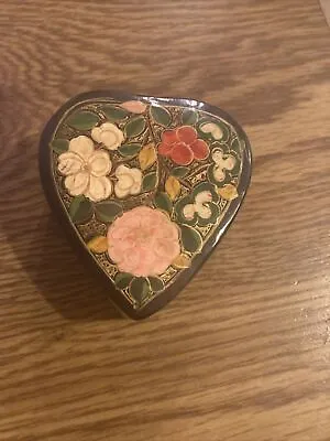 Vintage Paper Mache Heart Shaped Painted Floral Lacquer Box Kashmir • $7.56