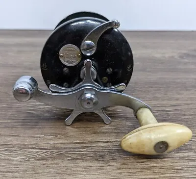 Vintage J C Higgins Model 311.3172- Trolling Fishing Reel Free Shipping  • $15.29