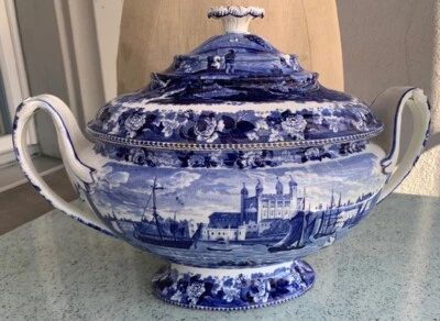 £1001.40 • Buy 19th Century WEDGWOOD Blue Tureen