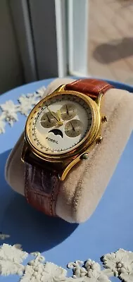 Vintage Fossil Moon Phase Watch Men 35mm Gold Tone Day Date New Battery Quartz • $59.99