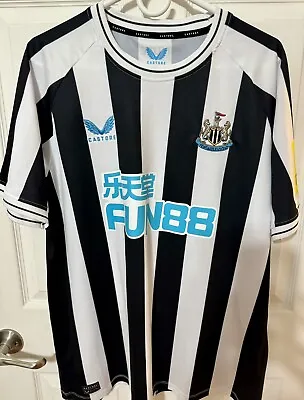 EPL  Newcastle United Castore Men’s Home Jersey Size XXL 2022-2023 • $40