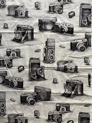 HOBBY LOBBY FABRIC~Vintage Cameras~44x44~LEICA~ARGOFLEX~KODAK~MAMIYA~ROLLEIFLEX~ • $9.98