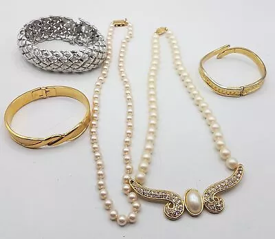 Lot Of Assorted Vintage Monet Fashion Jewelry Necklaces Bracelets • $9.99