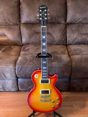 Epiphone Les Paul 60s Tribute • $675