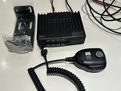 Icom IC-F6012 Commerical Radio With Microphone • £144