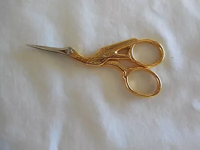 Vintage Crane Stork Bird Sewing Embroidery Gold Tone Scissors Marked Italy ~3.5  • $8.99