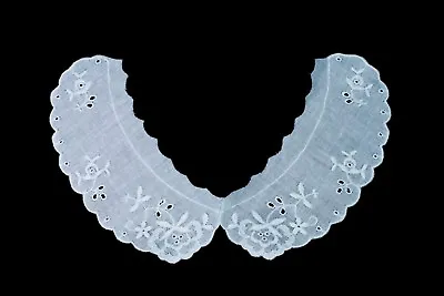 Vintage Child Peter Pan Lace Collar - White Broderie Anglaise 100% Cotton • £3.45