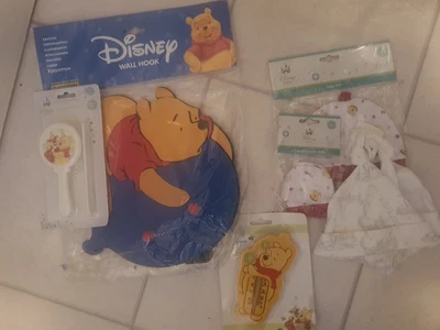 £12.95 • Buy  Winnie The Pooh Bundle Hats Mitts ,Bath Thermometer,  Brush & Comb + Door Hook 