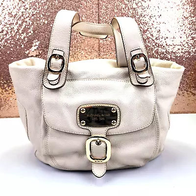 Michael Kors Women's Hudson Downtown Shoulder Handbag Purse Large Cream W/Buckle • $62.99