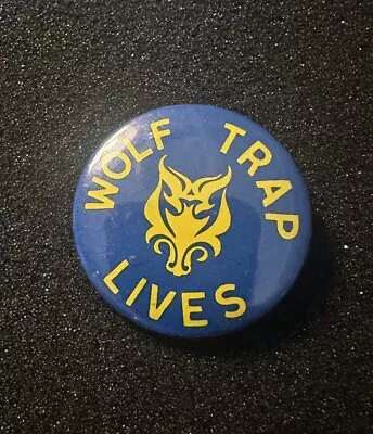 Vintage Wolf Trap Farm Park Performing Arts “Wolf Trap Lives” PinBack Button • $9.99