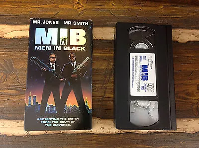 Men In Black VHS (FREE SHIPPING) • $5.38