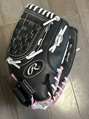 Rawlings 11.5 In. Fastpitch Softball Glove Right Hand Throw • $10.50