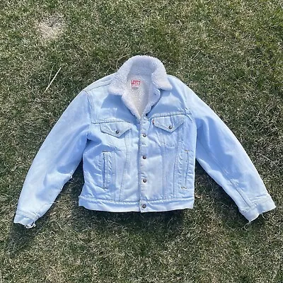 VTG Levi’s Sherpa Jacket SZ 38R SF Light Blue Faded Denim • $0.99