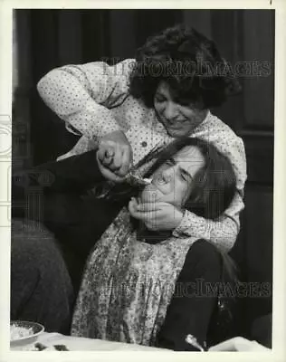 1979 Press Photo Patty Duke Astin And Melissa Gilbert In  Miracle Worker  Scene. • $29.88