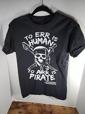 Walt Disney World Pirates Of The Caribbean T-Shirt S • $14.99