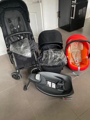 £200 • Buy Cybex Priam Travel System 3 In 1