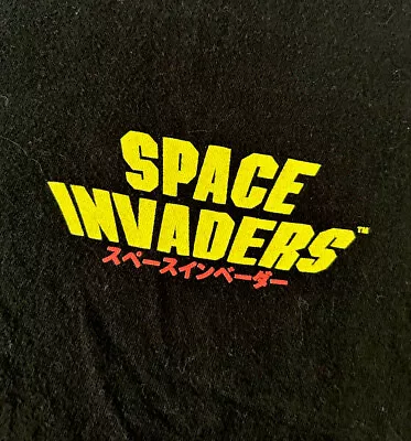 SPACE INVADERS T-Shirt L Retro Gamer 8-bit Atari 80’s Video Game Aliens SciFi • $18.99