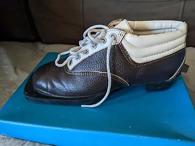 Vintage Cross Country Skiing Shoes • $35