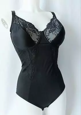 BUXOM BLACK 1980s Vintage Slimming LACY BODY SHAPER GIRDLE - Sz 40 DD • $19.99