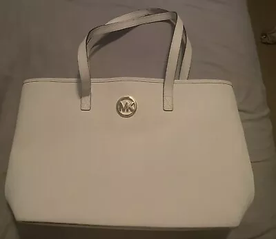 MICHAEL KORS JET SET TRAVEL OPTIC WHT LEATHER MED TRAVEL TOTE (See Description) • $25