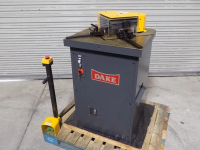 $5145 • Buy Dake Hydraulic Sheet Metal Notcher 4 Ga. Capacity 4 HP 220v 3 Ph 960400 Damage