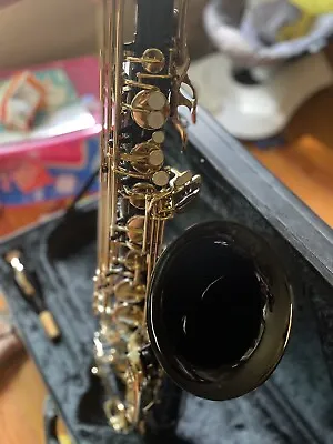 Rossetti Black And Gold Tenor Saxophone • $275