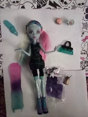 HMonster High Abbey Bominable Snowboarding Club  HTF Rare Accessories • $40