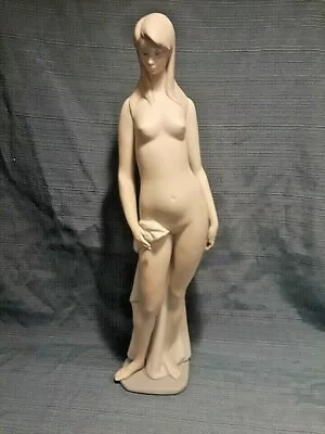 Retired LLADRO Tall Woman #4511  Desnudo  - Matte Finish - 18  Tall - With Box • $337.50