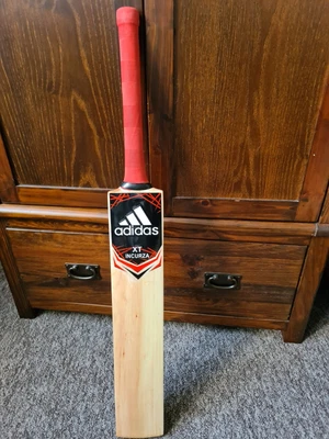 £190 • Buy Cricket Bat Full Size