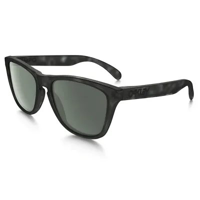 Oakley Sunglasses Frogskins Fallout Matte Black Tortoise W/Dark Grey 24-415 • $178