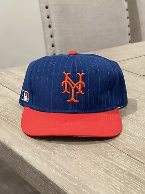 Vintage New York Mets Pinstriped Sports Specialties Snapback Hat • $110