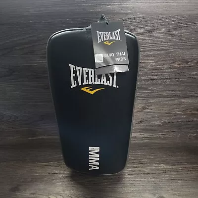 Everlast 7517 Professional MMA Muay Thai Martial Art Sports Training Pad Black • $27.99